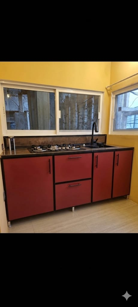 Cocina integral roja